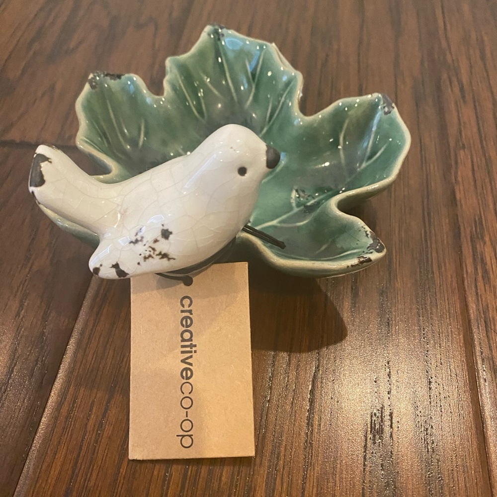 Bird dish- nwt